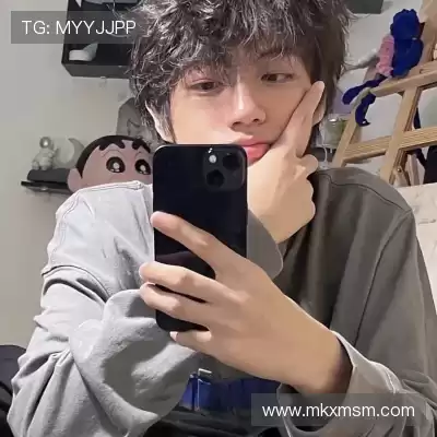 伏曼凤